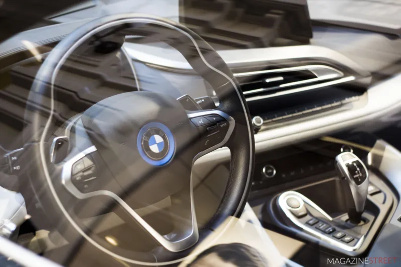 Экспозиция BMW Group Россия в ГУМе, кадр 10