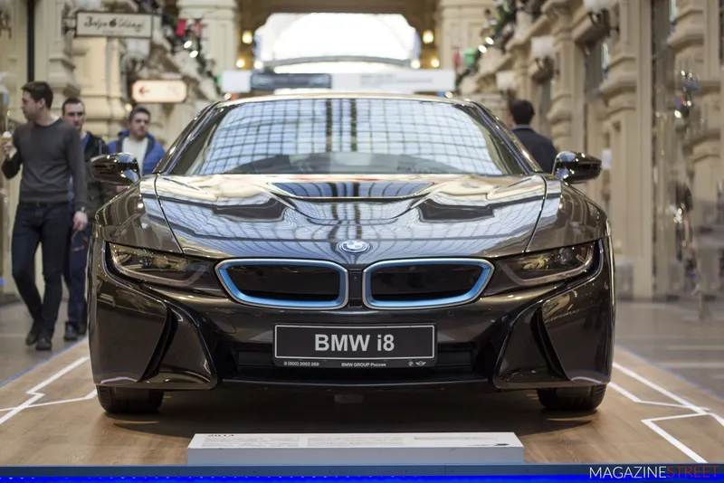 Экспозиция BMW Group Россия в ГУМе, кадр 14