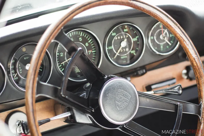 Ралли классических автомобилей “EXCLUSIVE CLASSIC DAY”, кадр 9