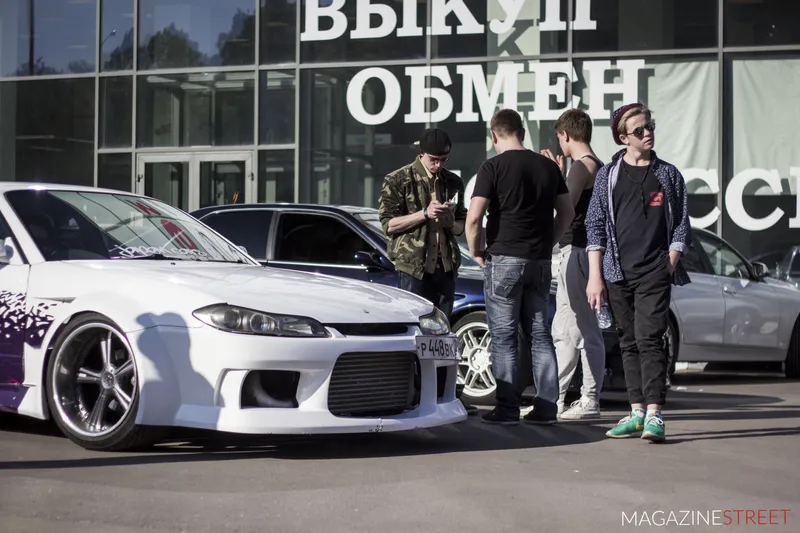 Выставка автомобилей “Тюнинг весна 2016″, кадр 2