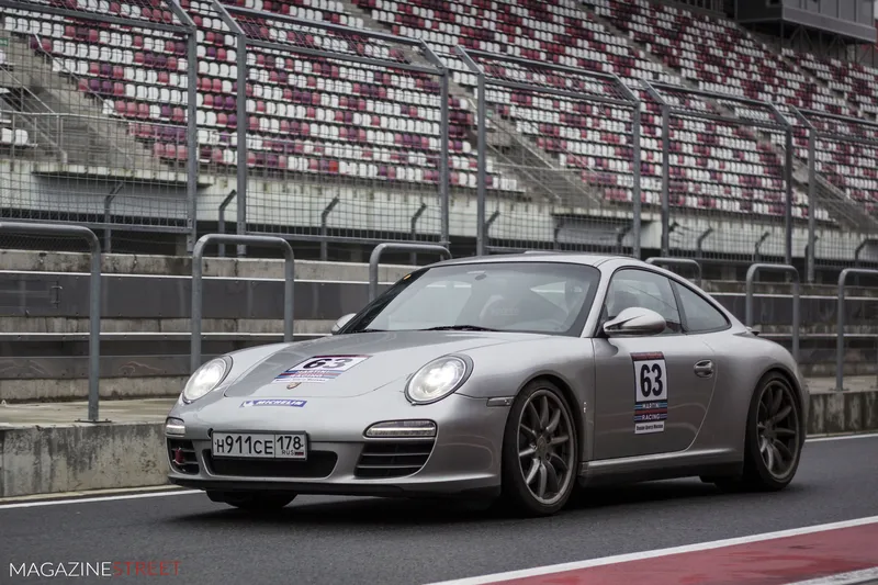 Porsche Sport Challenge Russia 2016, кадр 3