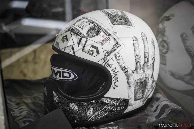 Выставка кастом дизайна “Art Custom Draft 17″ в ТЦ Ривьера, кадр 13