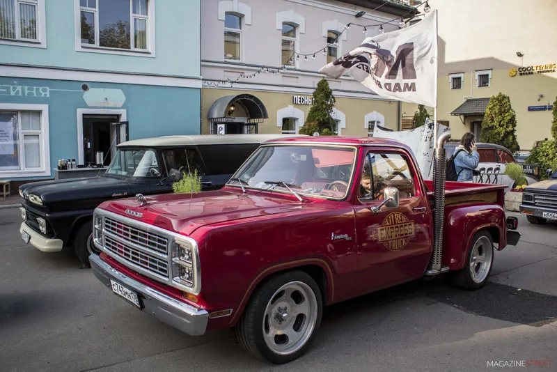 WHEELS & CHAINS 2020, кадр 7