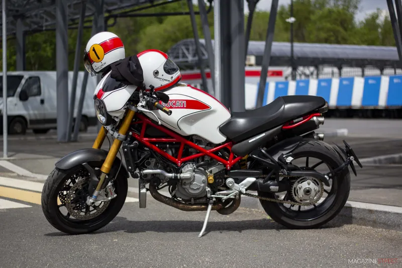The 2021 Distinguished Gentleman's Ride Moscow, кадр 3