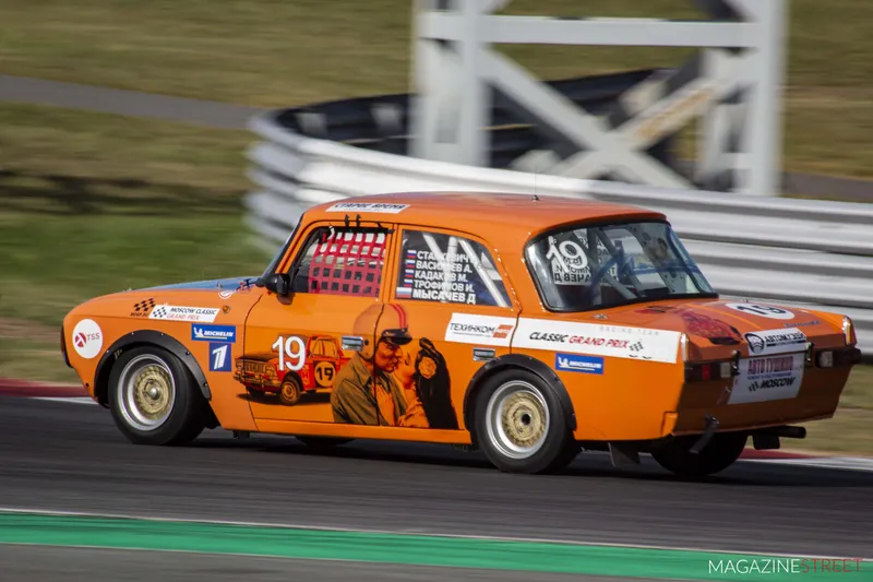 24-часовая гонка на спортивных
классических автомобилях – CLASSIC24, кадр 7