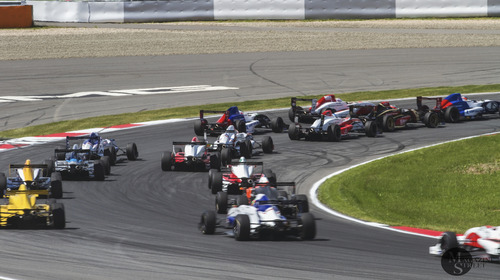 "Мировая серия Рено" 5 этап сезон 2014, трасса MOSCOW RACEWAY" (MRW) Москва / "World series by Renault" stage2 season 2014 track MOSCOW RACEWAY (MRW) Moscow, кадр 9