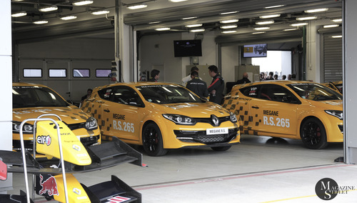 "Мировая серия Рено" 5 этап сезон 2014, трасса MOSCOW RACEWAY" (MRW) Москва / "World series by Renault" stage2 season 2014 track MOSCOW RACEWAY (MRW) Moscow, кадр 18