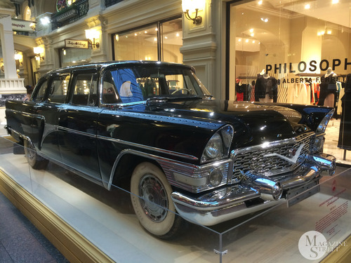 Выставка ретро-автомобилей "ГУМ" Москва / Exhibition of vintage cars "GUM" Moscow, кадр 20
