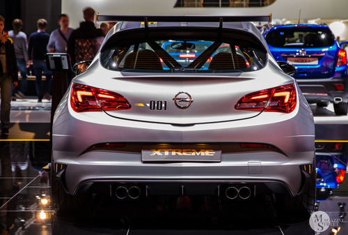 Московский международный автомобильный салон 2014 / Moscow International Automobile Salon 2014 МIAS’14 Moscow, кадр 28