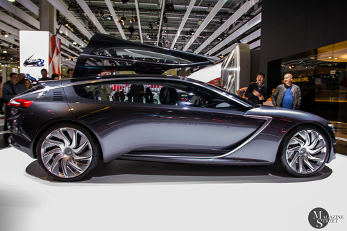 Московский международный автомобильный салон 2014 / Moscow International Automobile Salon 2014 МIAS’14 Moscow, кадр 32
