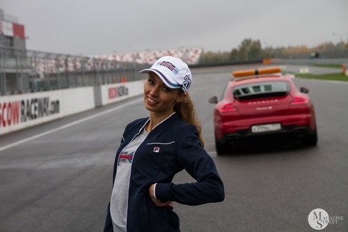 Посетители и участники чемпионата 2014 - PORSCHE CLUB CUP / PORSCHE SPORT CHALLENGE 5-й этап "Moscow RaceWay" Москва / Visitors championship 2014 - PORSCHE CLUB CUP / PORSCHE SPORT CHALLENGE 5-th stag, кадр 1