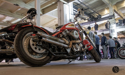 Фестиваль мотокультуры "NUTS and BOLTS" Центр дизайна ARTPLAY Москва/ The festival of custom motorcycles "NUTS and BOLTS " ARTPLAY Moscow, кадр 11