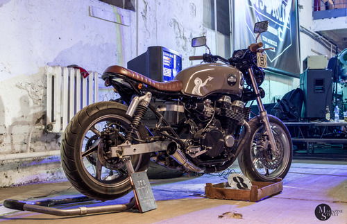 Фестиваль мотокультуры "NUTS and BOLTS" Центр дизайна ARTPLAY Москва/ The festival of custom motorcycles "NUTS and BOLTS " ARTPLAY Moscow, кадр 17