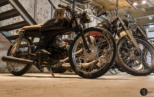 Фестиваль мотокультуры "NUTS and BOLTS" Центр дизайна ARTPLAY Москва/ The festival of custom motorcycles "NUTS and BOLTS " ARTPLAY Moscow, кадр 28